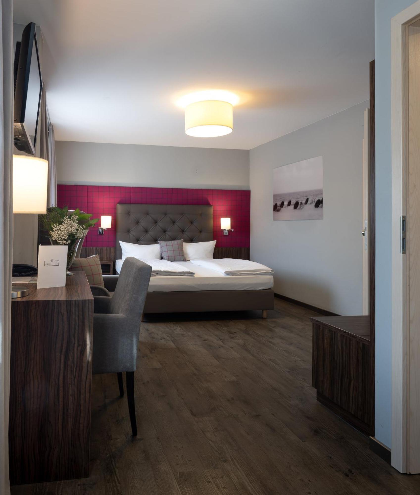 Landhotel 3Kronen 아델스도프 외부 사진