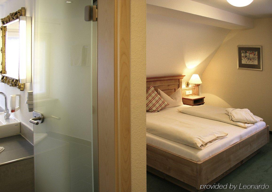 Landhotel 3Kronen 아델스도프 외부 사진